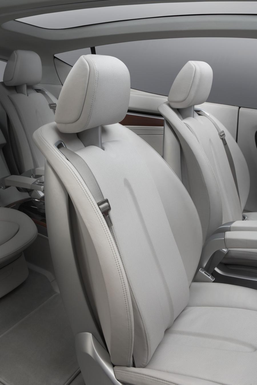 Интерьер Chrysler EcoVoyager Concept 2008 года  (фото 15 из 37)